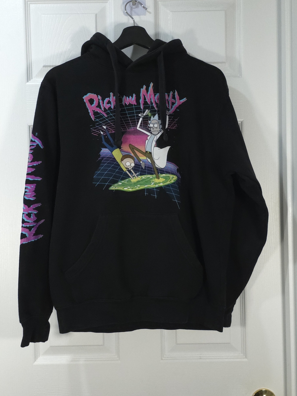 Rick and Morty Adult Swim Synthwave Portal Graphic Hoodie Size M Cotton Blend